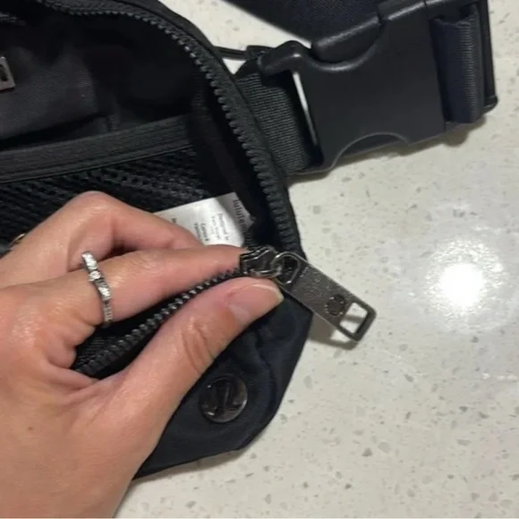 lululemon athletica Black Men's Belt Bag - Picture 5 of 5